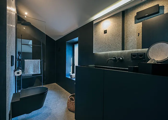 Schwarzkobel Privatlodge * Windorf (Passau)